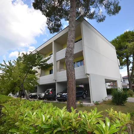 Elios, Aquarius, Raffaella