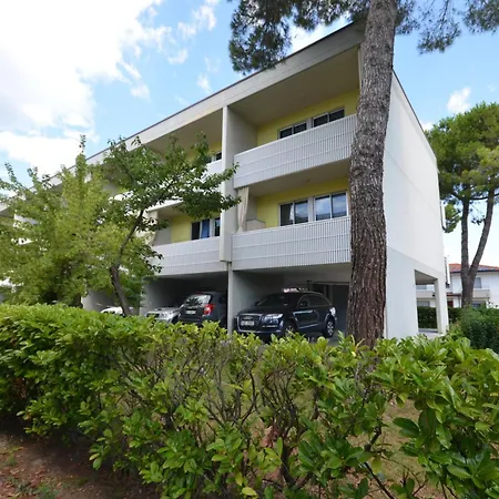 Elios, Aquarius, Raffaella Daire